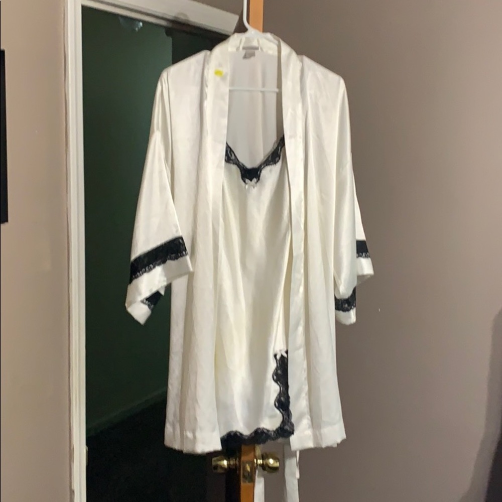 Victoria Secret Nightgown & Robe